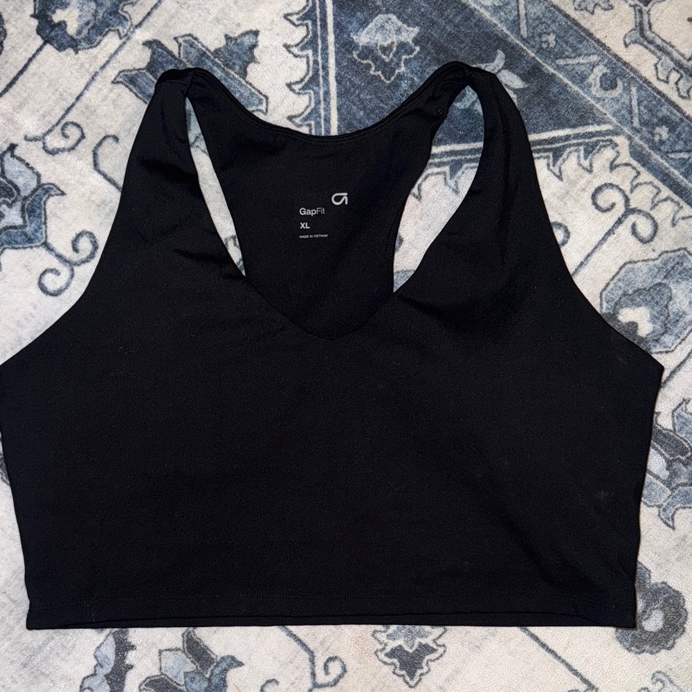 GAP Women's Classic Black Sports Bra